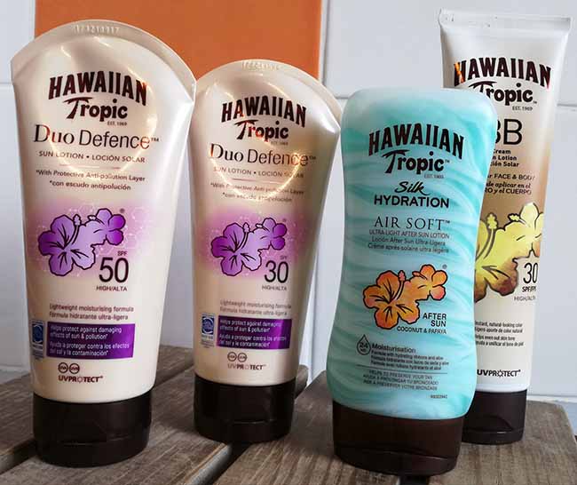 Hawaiian Tropic présente ses quatre nouveautés pour un été ensoleillé en toute sécurité : BB Cream, Air Soft Silk Hydration, Lip Balm et Duo Defence.