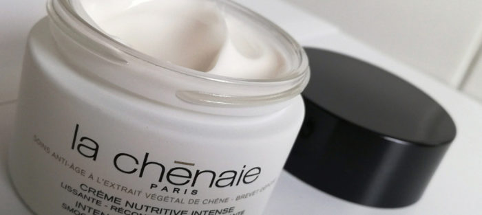 La Chênaie propose la Crème Nutritive Intense dédiée aux peaux sèches toute l’année et à toutes les peaux pendant la saison hivernale.