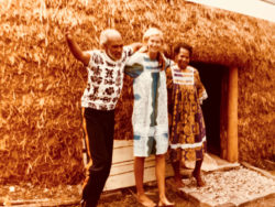 Marie Lincourt avec le conteur et sa femme