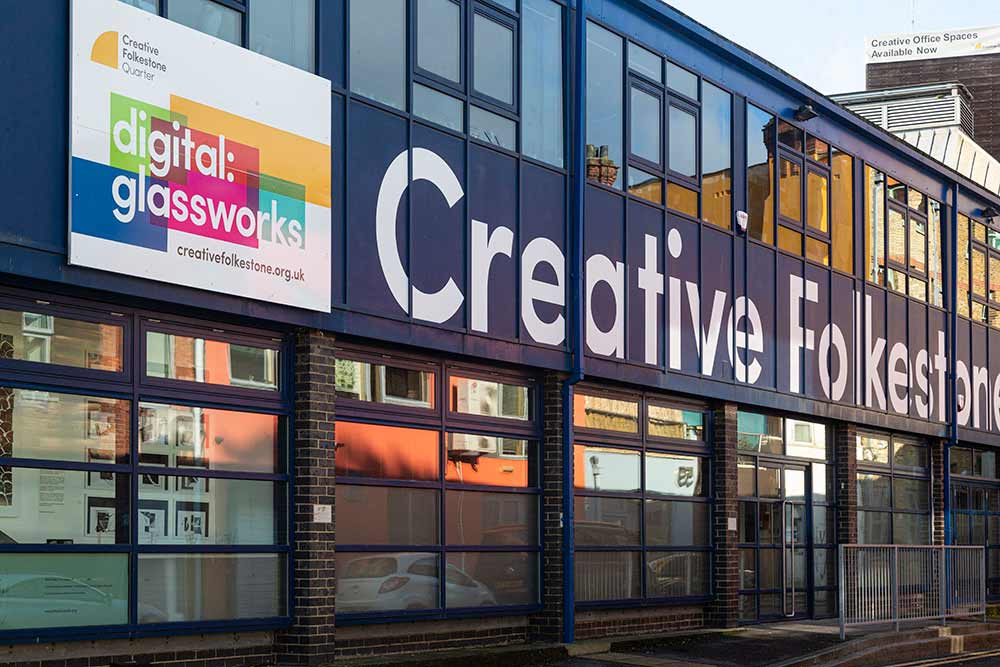 Glassworks est un centre de co-working pour les indépendants des industries créatives et numériques.