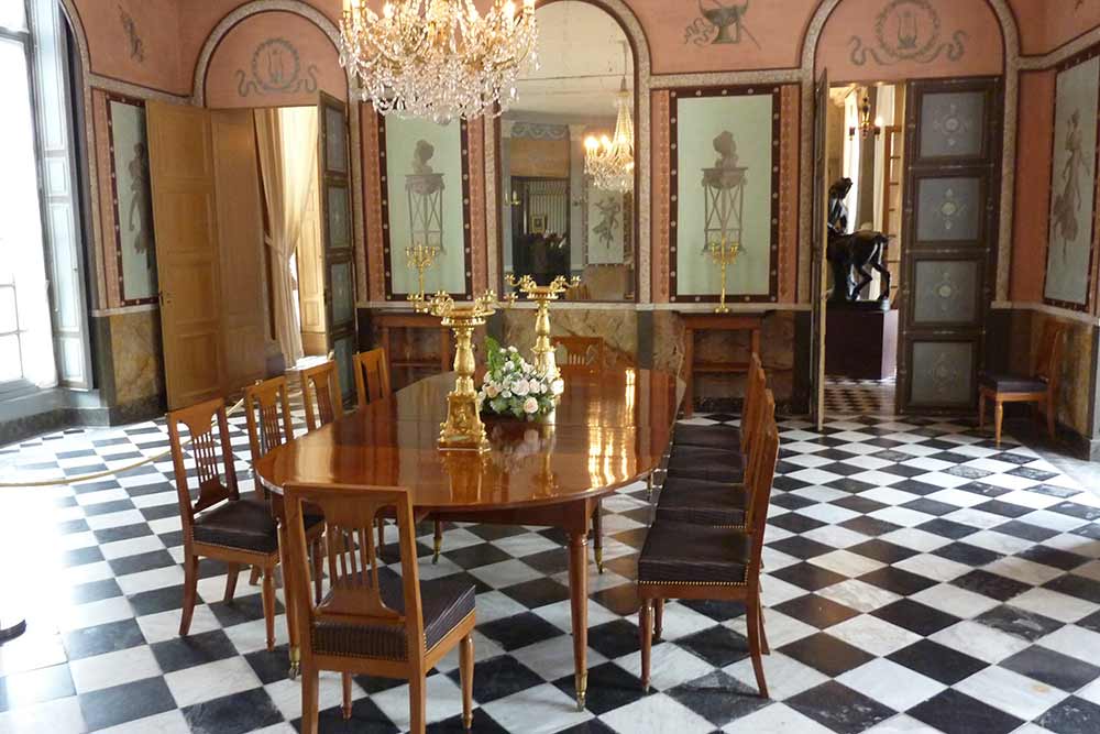 Office du Tourisme - La Salle à manger du Château de la Malmaison