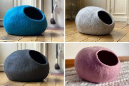 Grotte - à chat : Outre la couleur jaune, les grottes sont aussi bleues, grises, noires ou roses ! ©Kamili