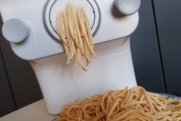 Philips Pasta Maker : des pâtes fraîches maison en quelques minutes !