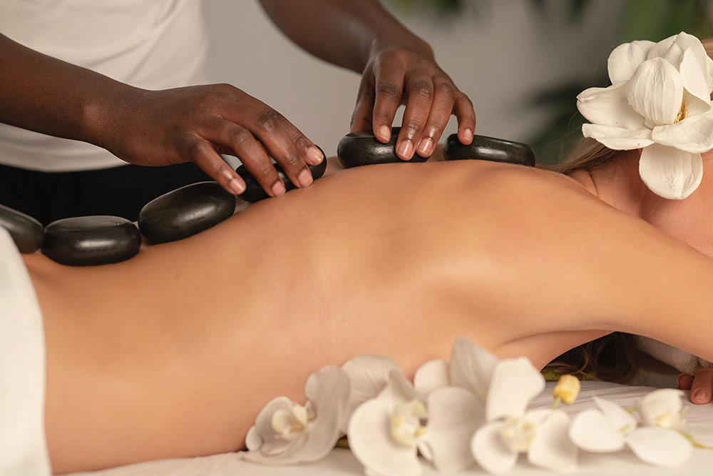 Massage - aux pierres chaudes