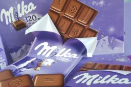 Milka lance la Tablette Tendres Messages pour fêter ses 120 ans !