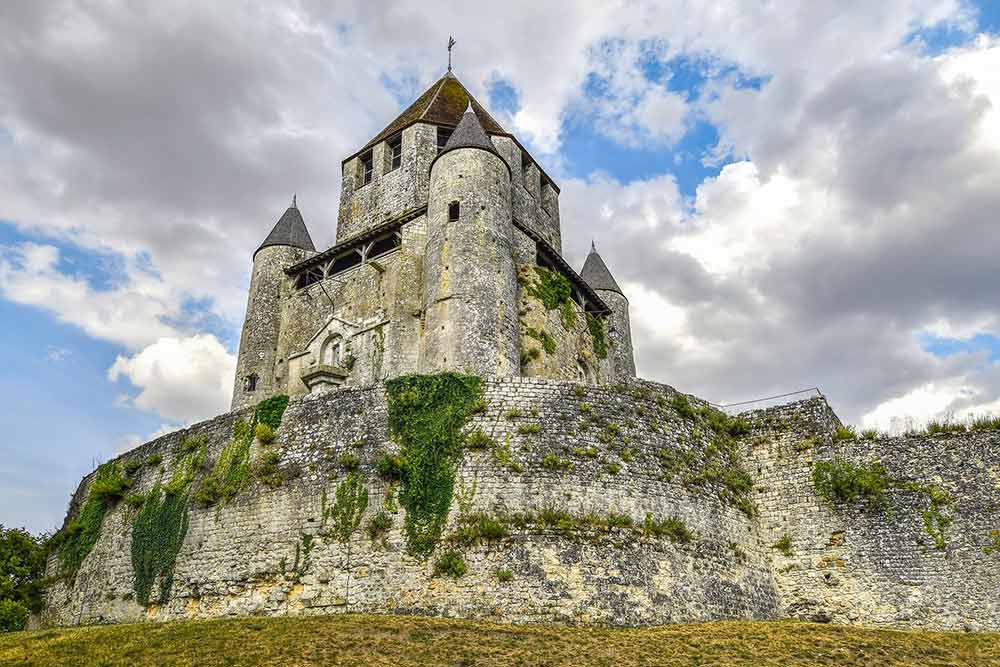 Une belle forteresse du Moyen Age