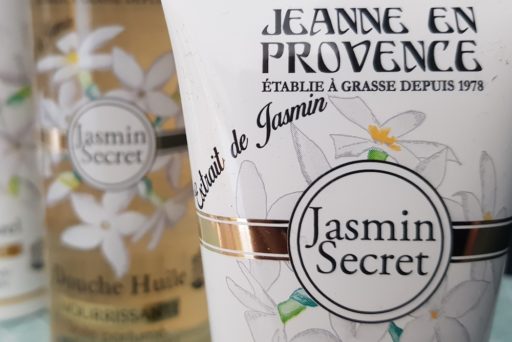 Jeanne en Provence : une Fête des mères sur un air de jasmin !