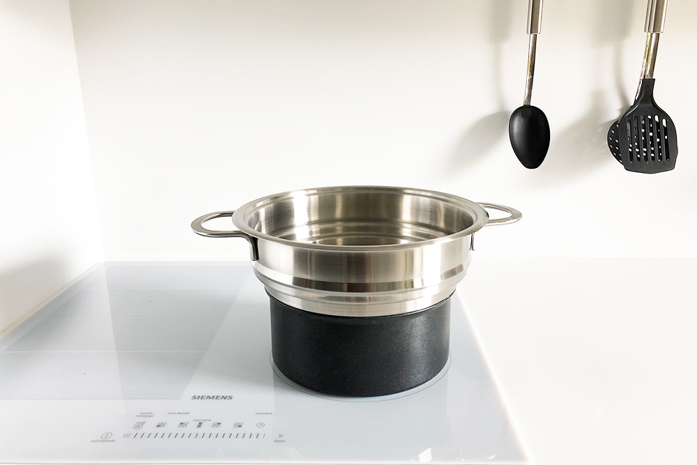 Un panier vapeur super pratique qui s'adapte sur les casseroles, cocottes etc.