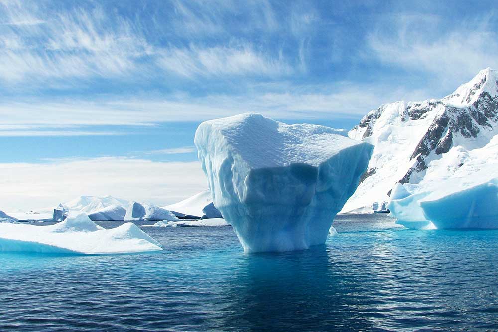 Iceberg sur l'Antarctique