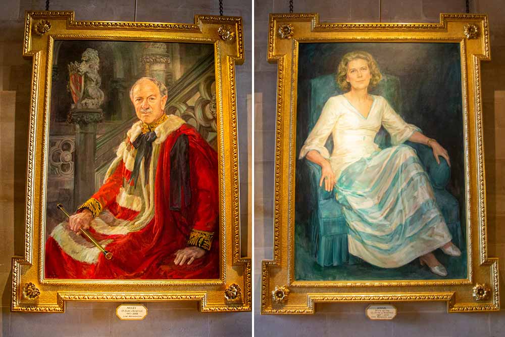 Miles, le 17e duc de Norfolk (1915-2002) et Anne, Duchesse de Norfolk, son épouse (1927-2013).