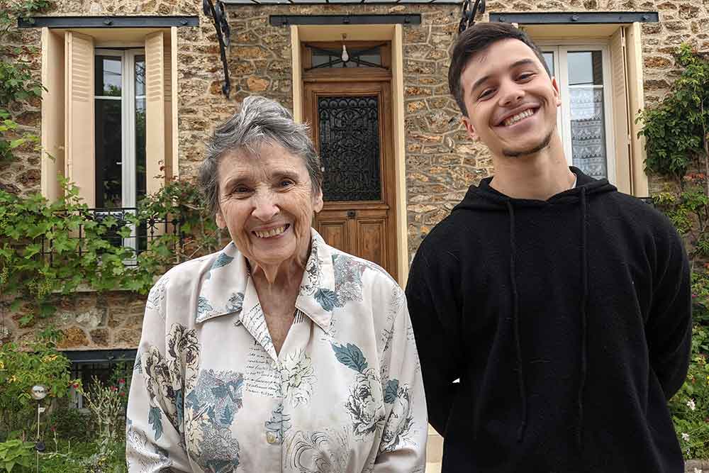 Mamie-Boom - une aide intergénérationnelle bienvenue pour les seniors