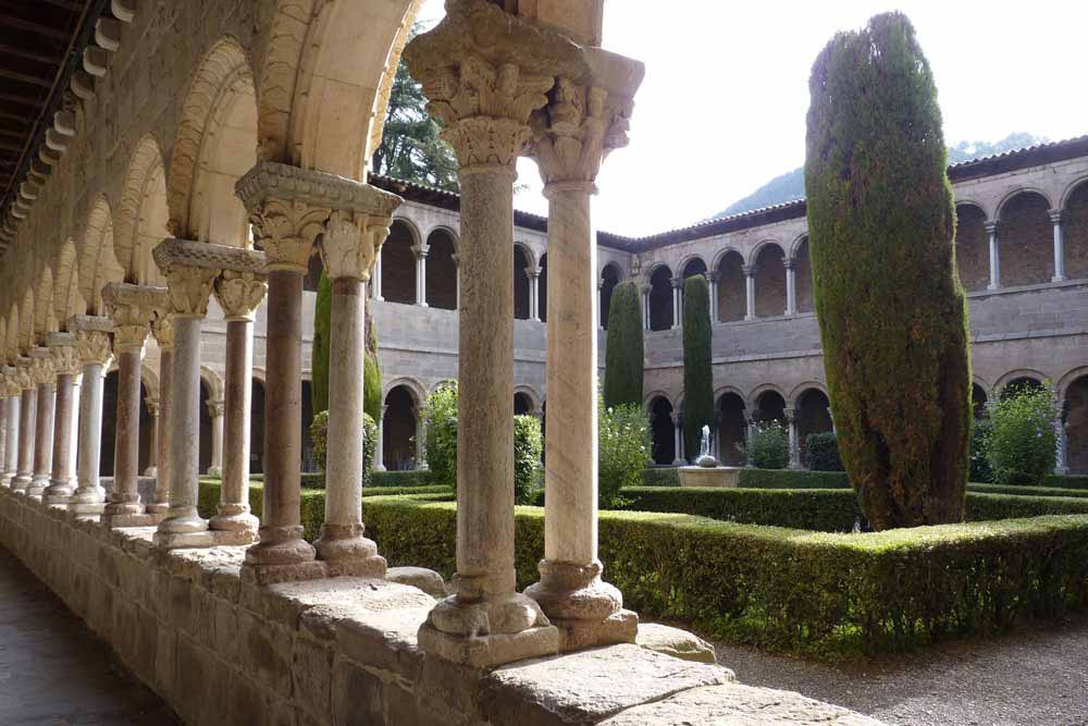 Cloître du monastère de Ripoll
