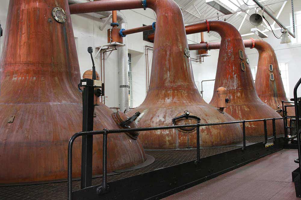La Distillerie Massenez est reconnue pour la qualité de ses Eaux-de-Vie, Crèmes et Liqueurs de fruits depuis 1870.