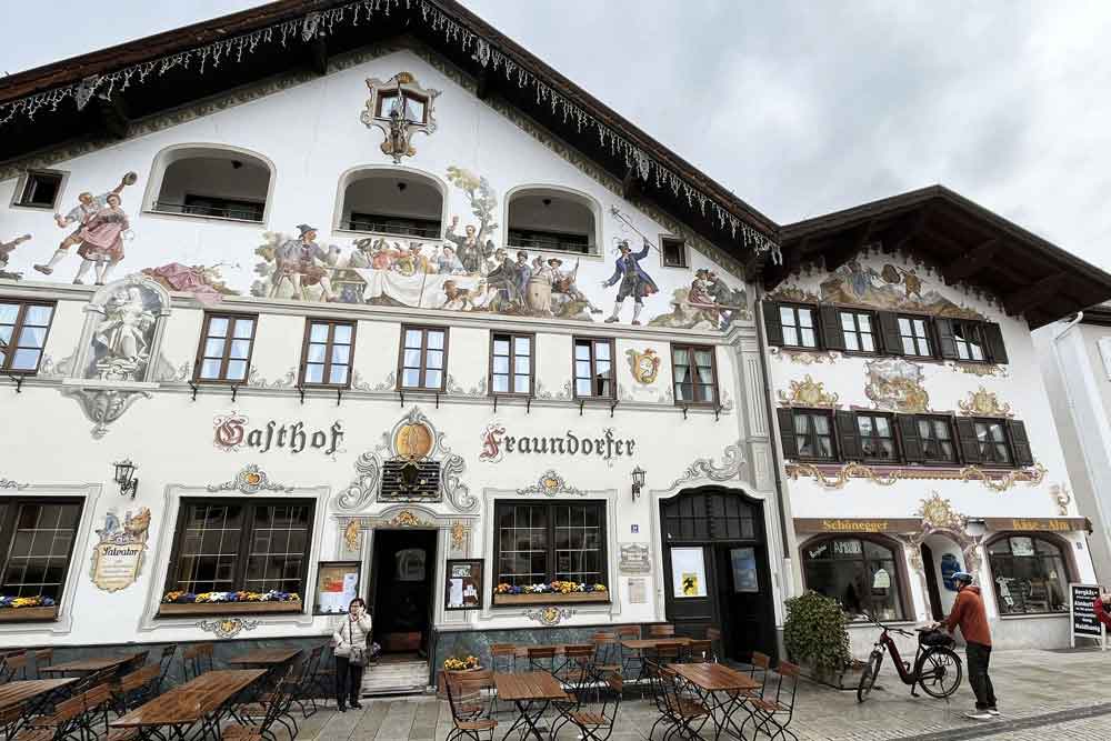 Bavière - Maison décorée (Garmisch-Partenkirchen)