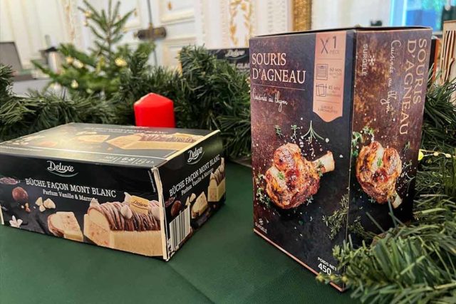 Féériques Le petit lutin de noël, Lait & Blanc - Révillon Chocolatier -  Chocolats de Pâques et de Noël