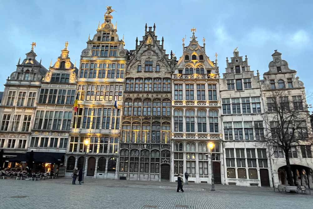 Anvers - Les maisons des corporations sur la Grand-Place