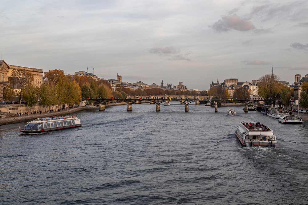 Promenade en Bateaux mouches sur la Seine
