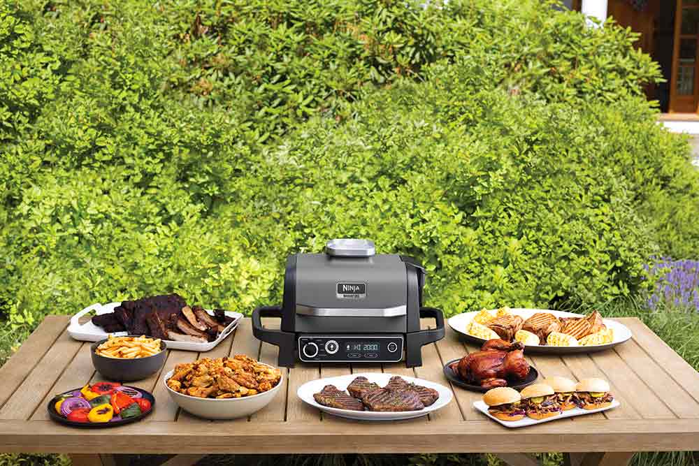 Barbecue - Les sept modes de cuisson du barbecue Woodfire offrent une infinité de possibilités.