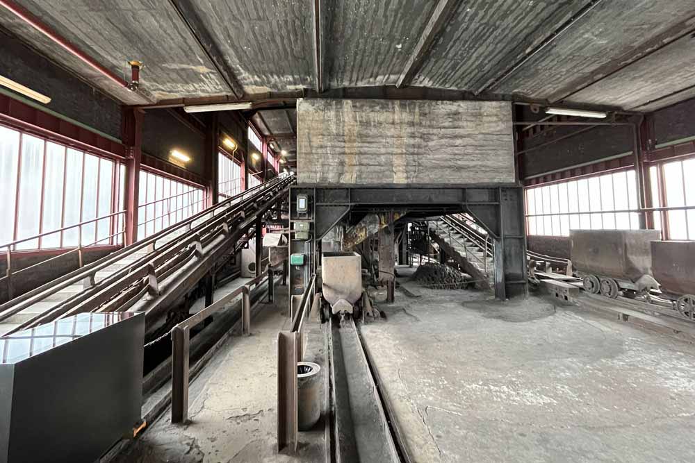 Essen - Musée de la Mine avec ses rampes pour wagonnets(Zollverein)