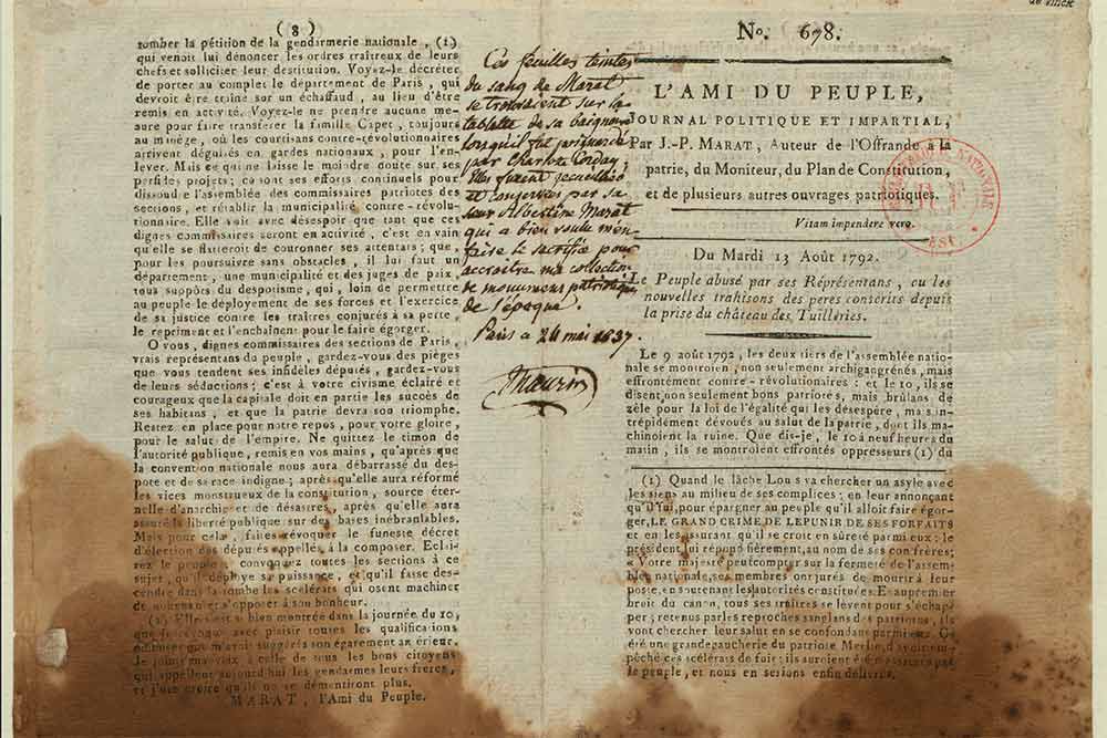 Jean-Paul Marat, "L'Ami du Peuple" exemplaire du 13 août 1793, taché du sang de Marat le jour de son assassinat le 13 juillet 1793 ©BnF Manuscrits