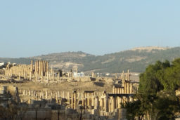 Gerasa faisait partie de la Décapole, un ensemble de dix cités du Levant.
