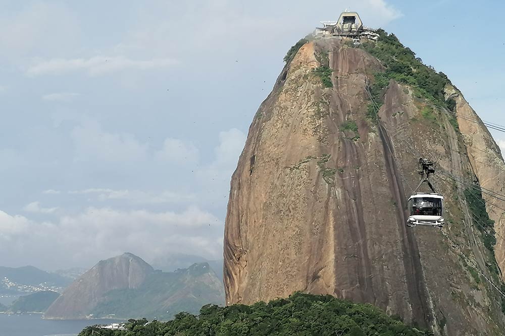 Rio de Janeiro - L’ascension vers le Pain de Sucre en téléphérique.
