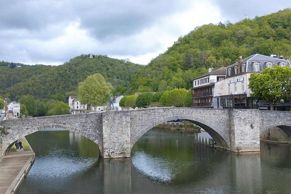 Villefranche-de-Rouergue - Le pont des consuls.