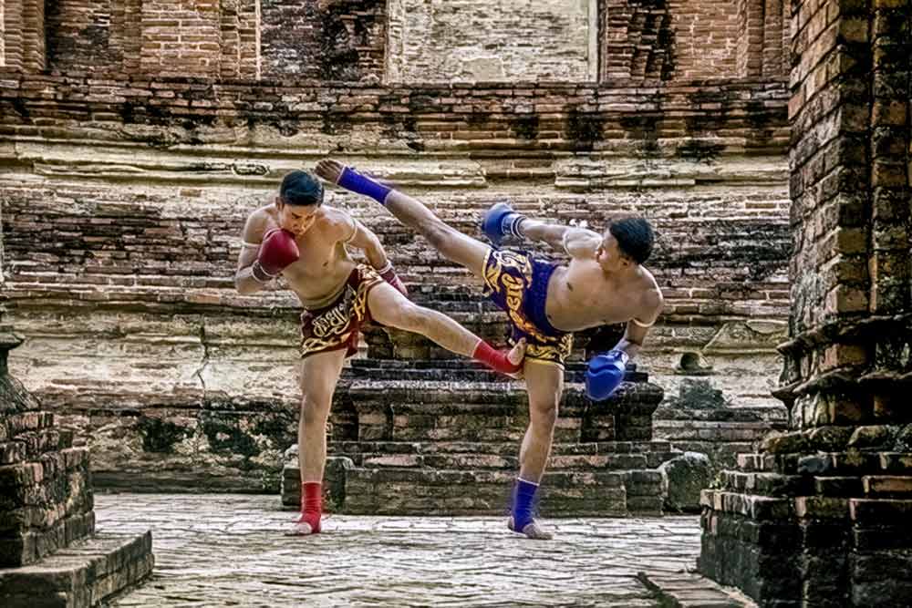Démonstrations de boxe thaï. 