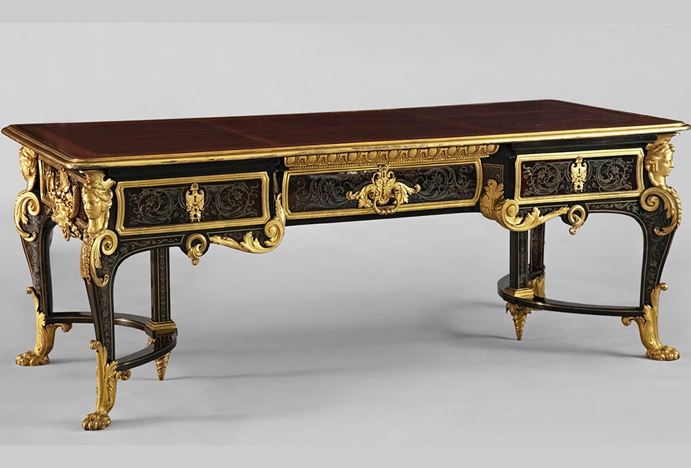 Boulle - Bureau plat à six pieds, château de Vaux le Vicomte ©Guillaume Benoît