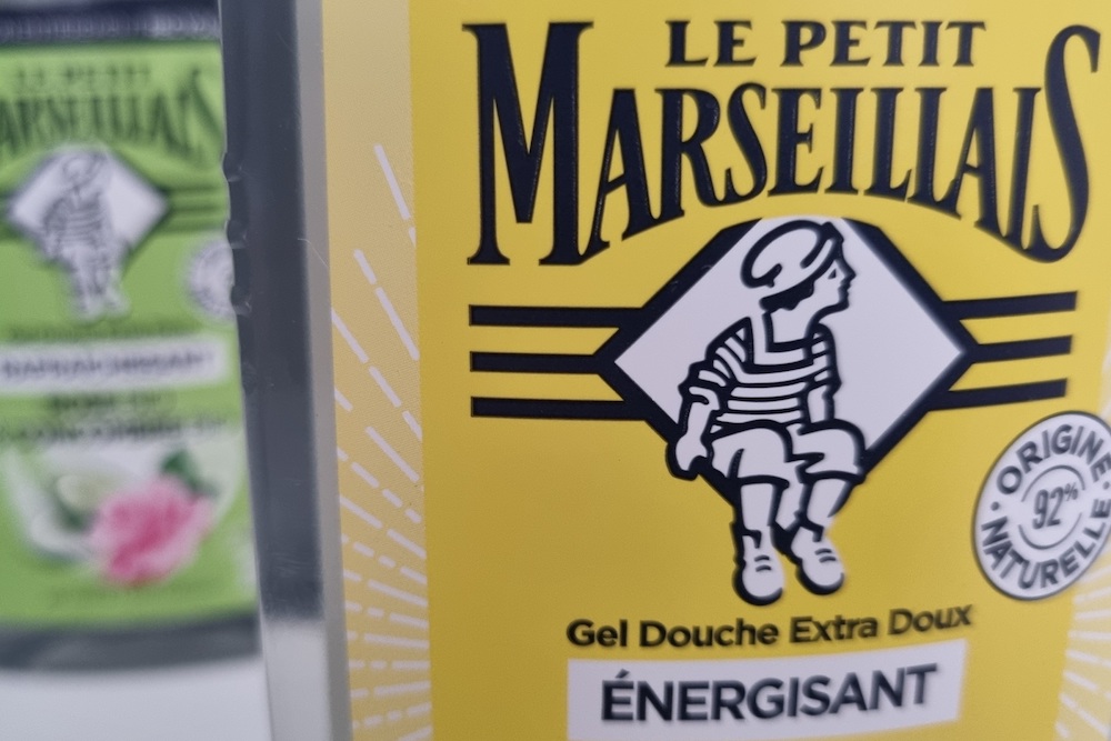 Le Petit Marseillais : trois gels douche Extra Doux qui mettent de bonne humeur sous la douche !