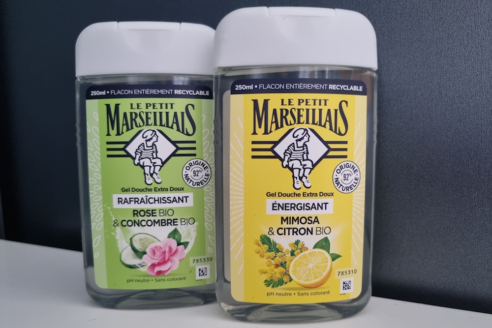 Le Petit Marseillais : trois gels douche Extra Doux qui mettent de bonne humeur sous la douche !