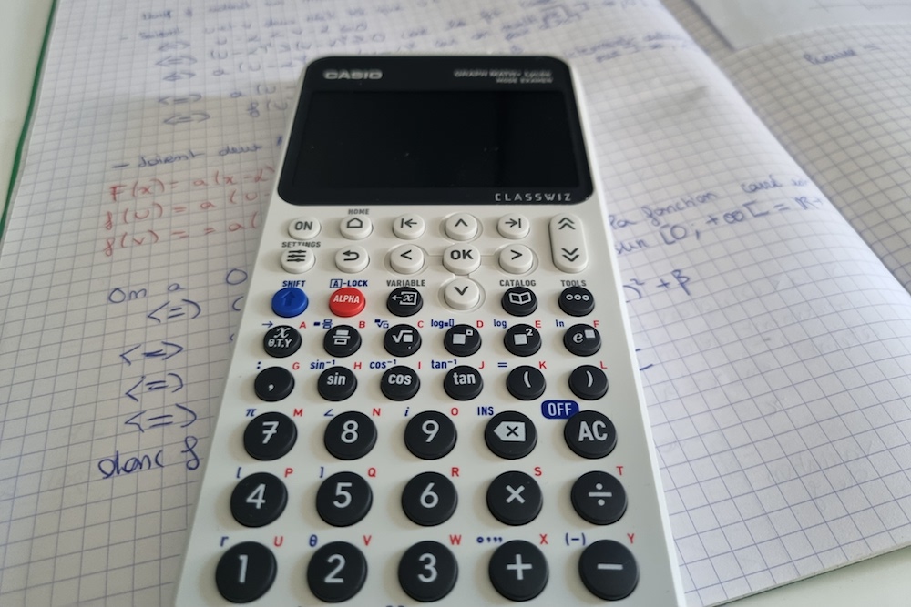 Casio : la gamme ClassWiz pour un apprentissage simplifié des mathématiques