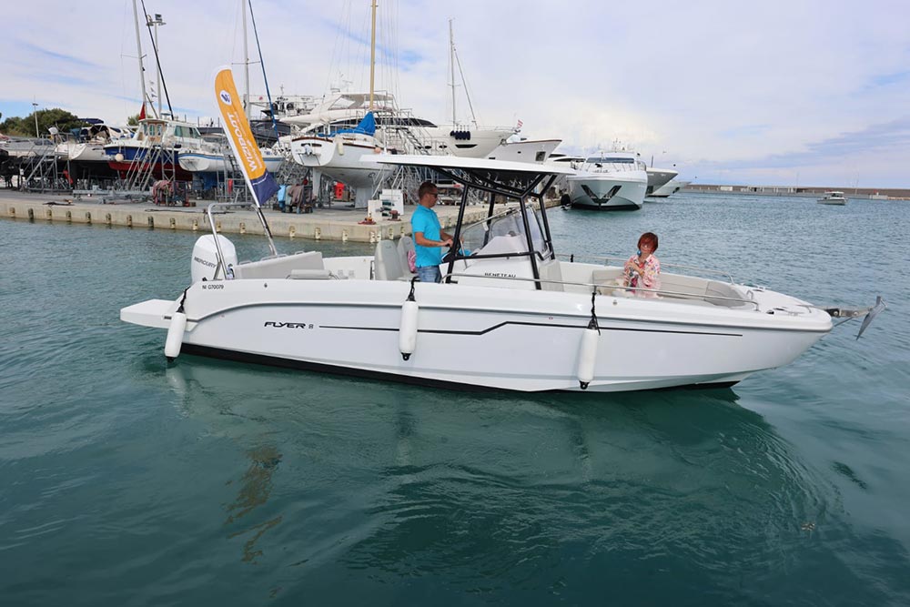 Wiziboat - Un système de location pour voguer toute l'année sur mer, rivières et lacs.