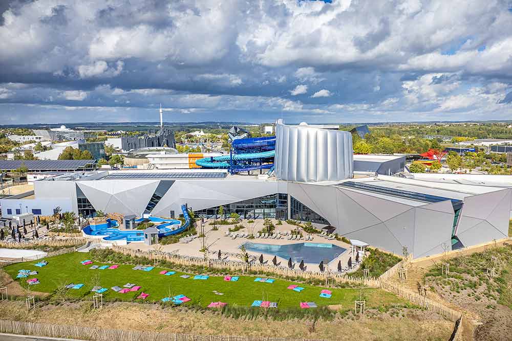 Vue d’ensemble et aérienne de l’Aquascope. © J.-L. Audy/Futuroscope