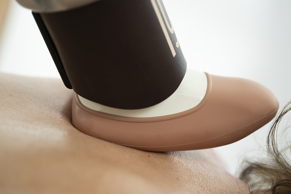 Il épouse les formes de notre corps.