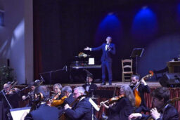 Jean-Jacques de Launay sur scène.