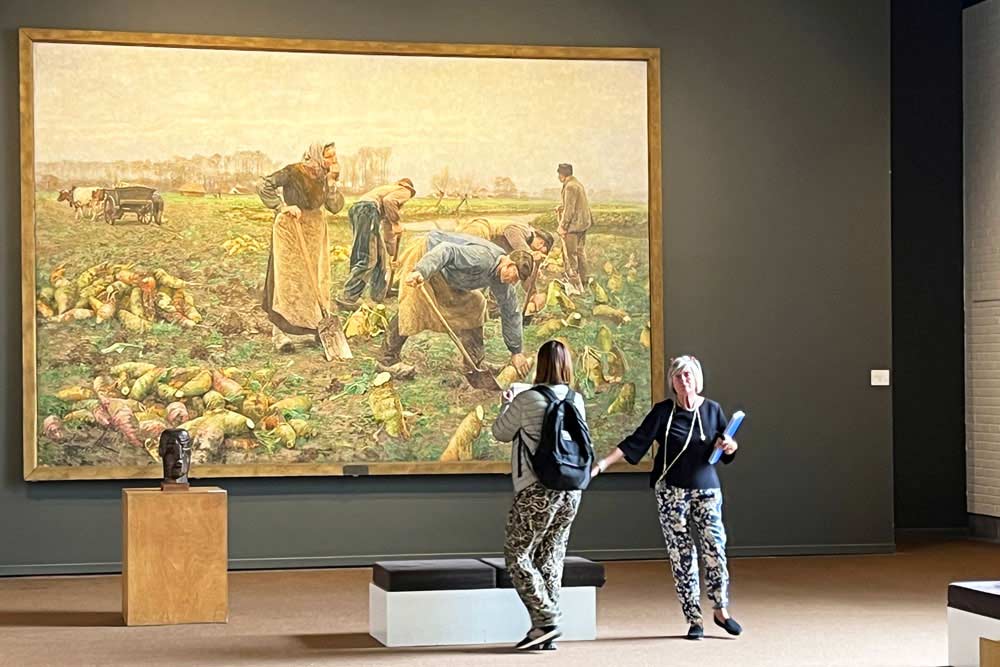 La Lys - La Récolte des betteraves d’Emile Claus (1890), le plus grand tableau de Flandre