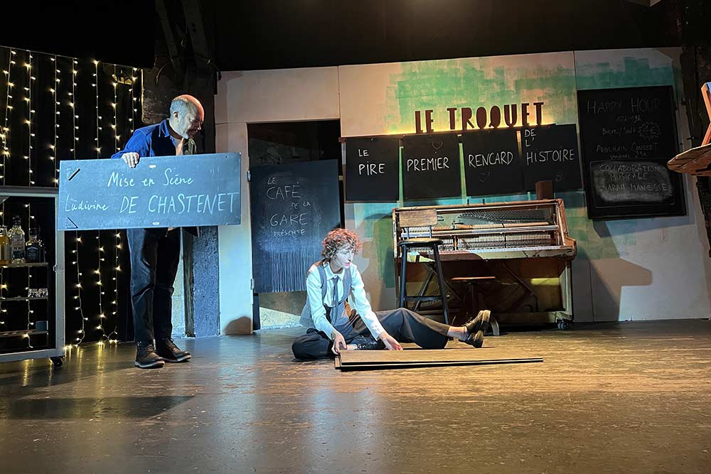 Pire premier rencard - de l'histoire : une comédie décapante.