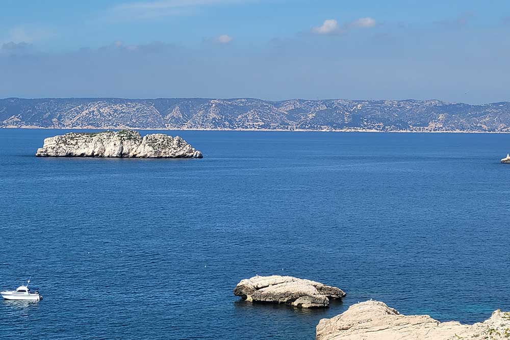 Frioul - L’isolement de Tiboulen offre un témoignage rare et intact des installations allemandes.