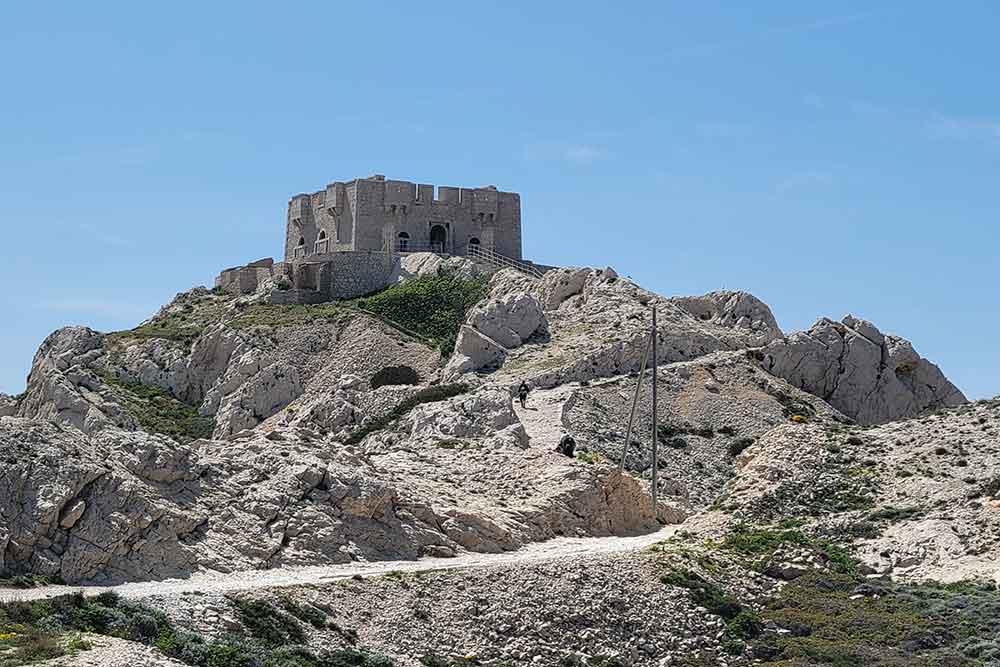 Un fortin réaménagé par les Allemands.