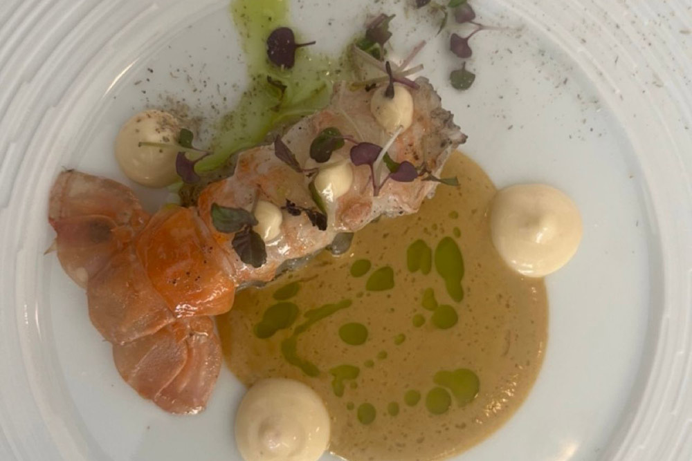 Restaurant Inima - Une exquise queue de langoustine.