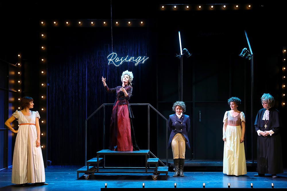 Orgueil et préjugés - une tante autoritaire.