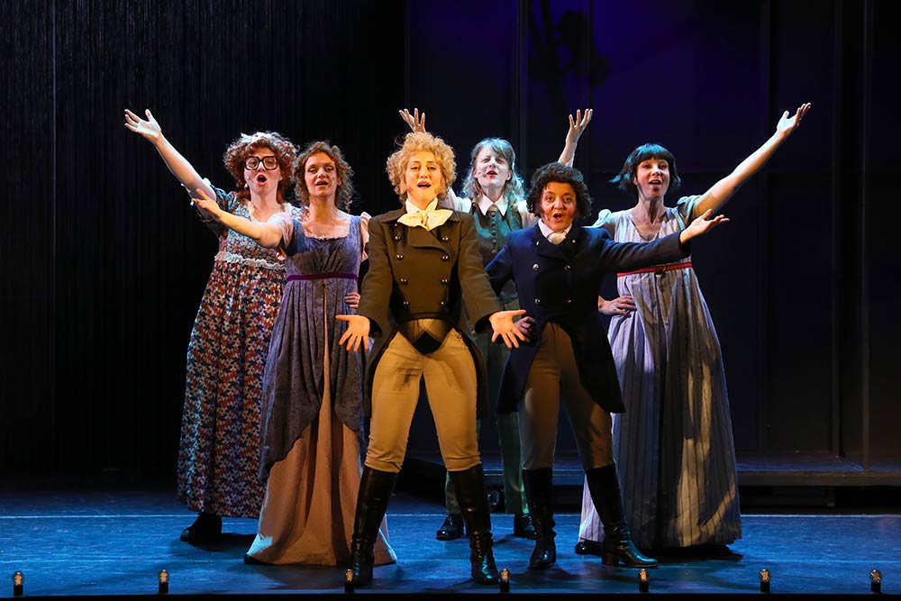 Orgueil et préjugés - ce sont deux mariages qui seront célébrés.