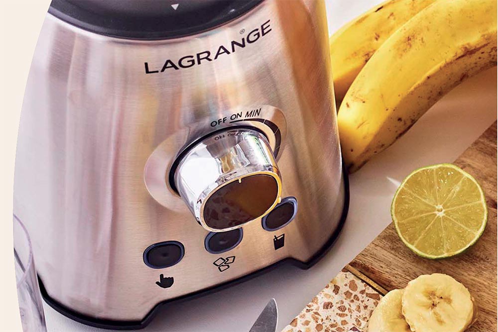 Le blender inox devient l’allié parfaitdes journées bien remplies.
