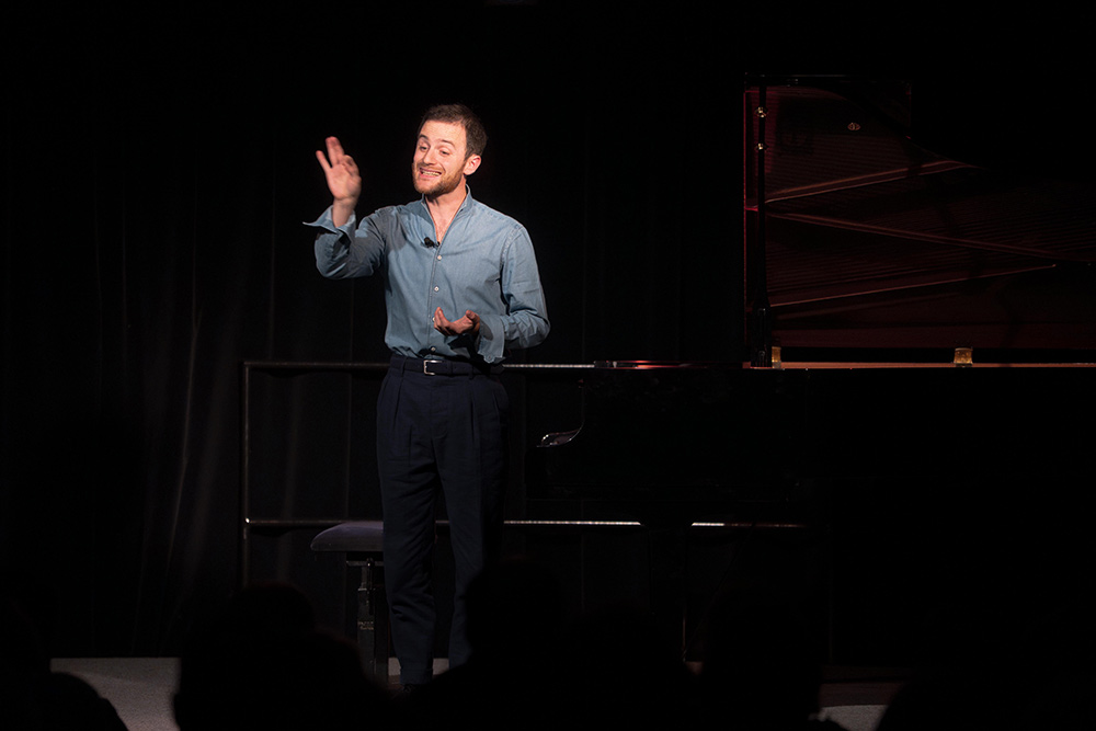 Mozart - moi ? Jamais ! Un spectacle de François Moschetta.