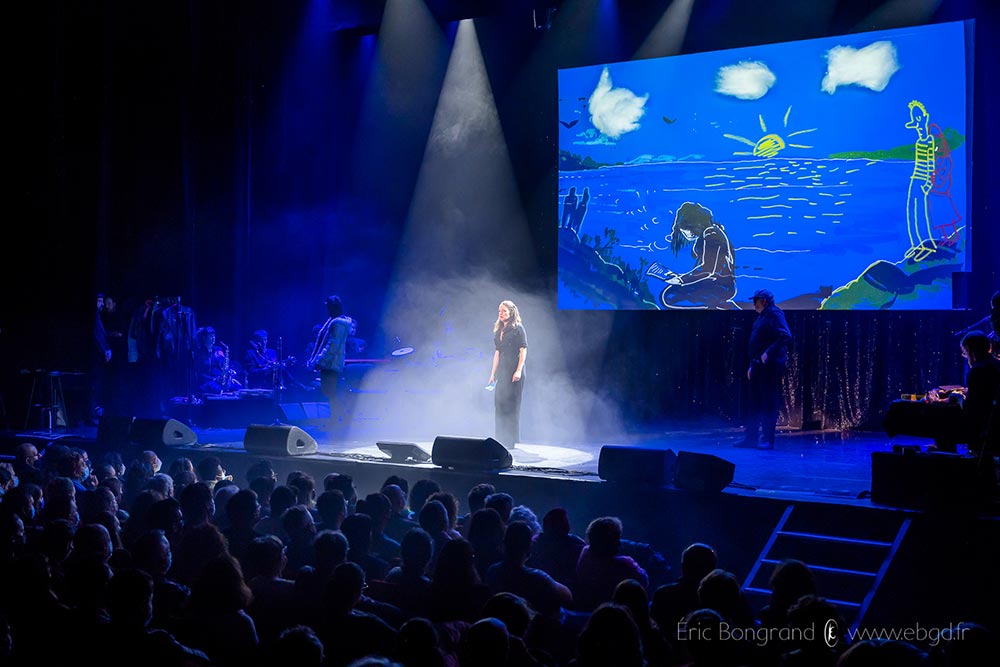 La Compagnie New - Deux spectacles basés sur l'improvisation.