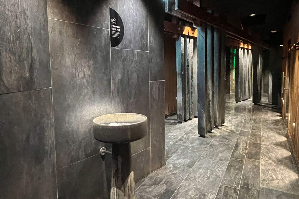 Le Parcours Celtique et sa fontaine à glace.