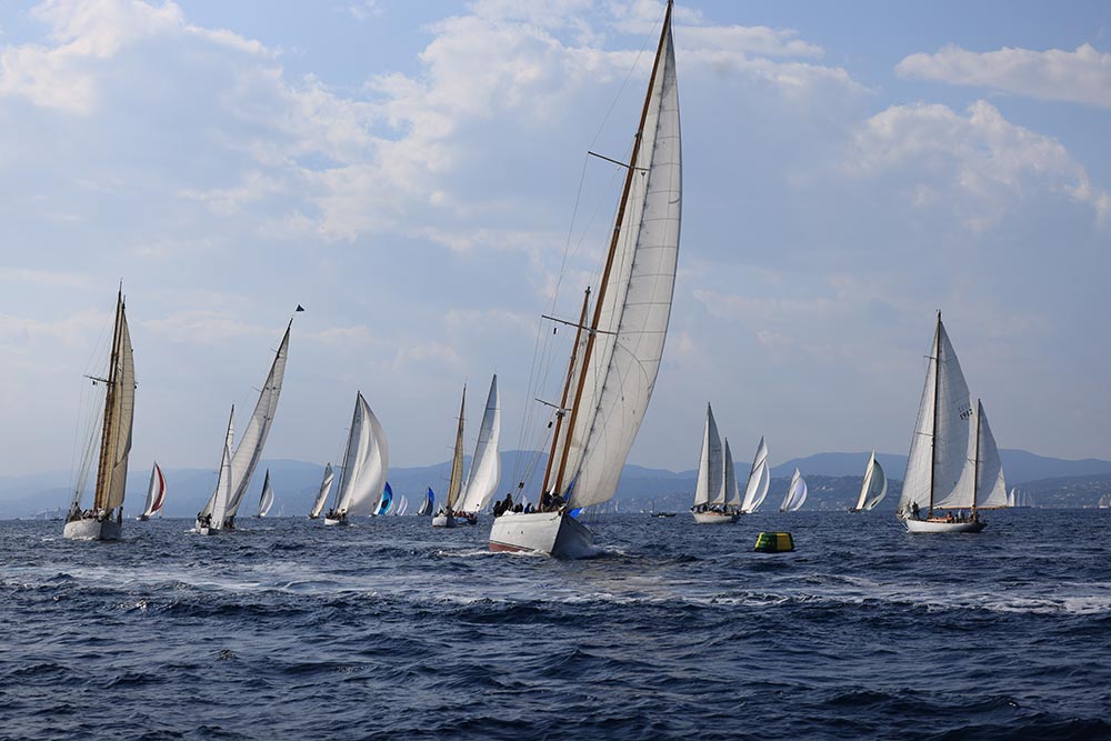 Saint-Tropez - Une magnifique compétition.