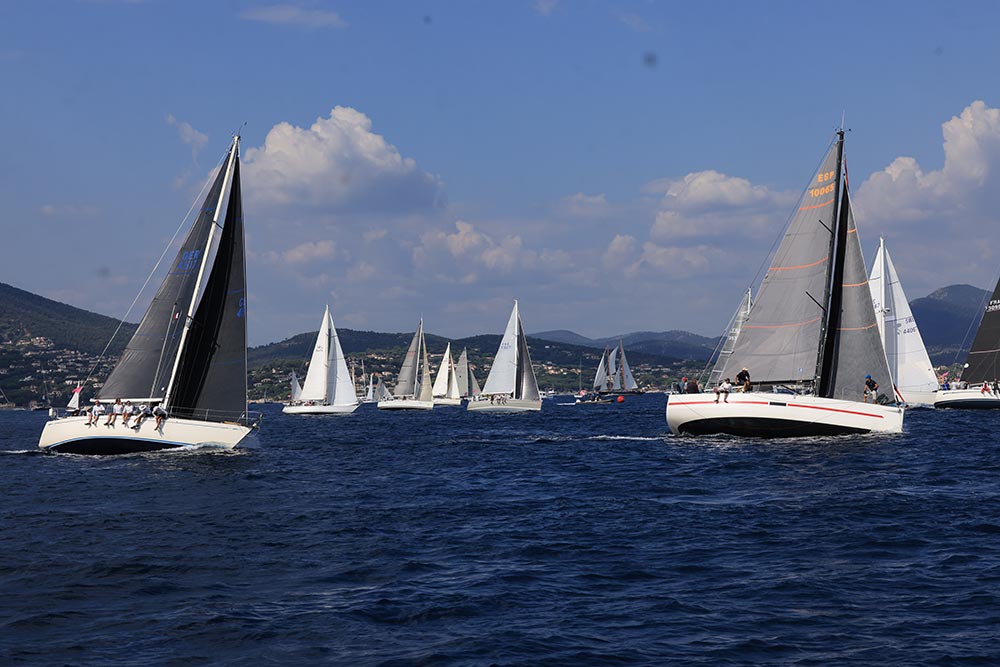 Saint-Tropez - Des voiliers qui font rêver.