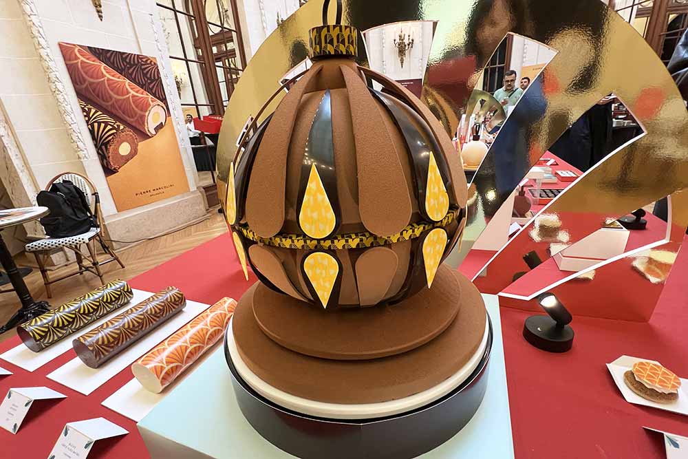 Une bûche Art Déco de toute beauté.